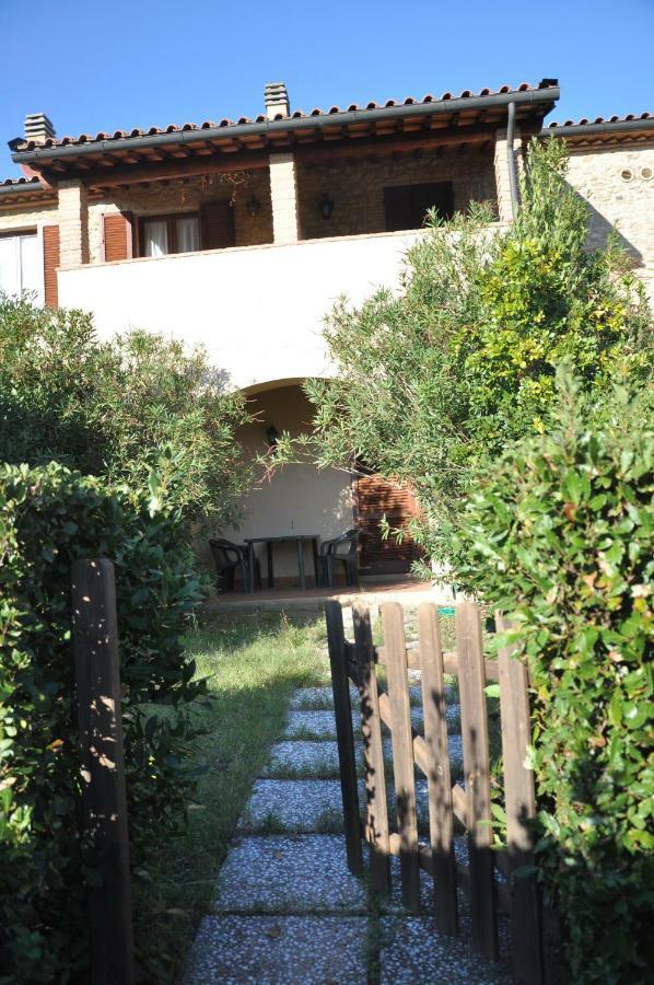 Monolocale Con Piscina S.Martino Apartment Riparbella Exterior foto